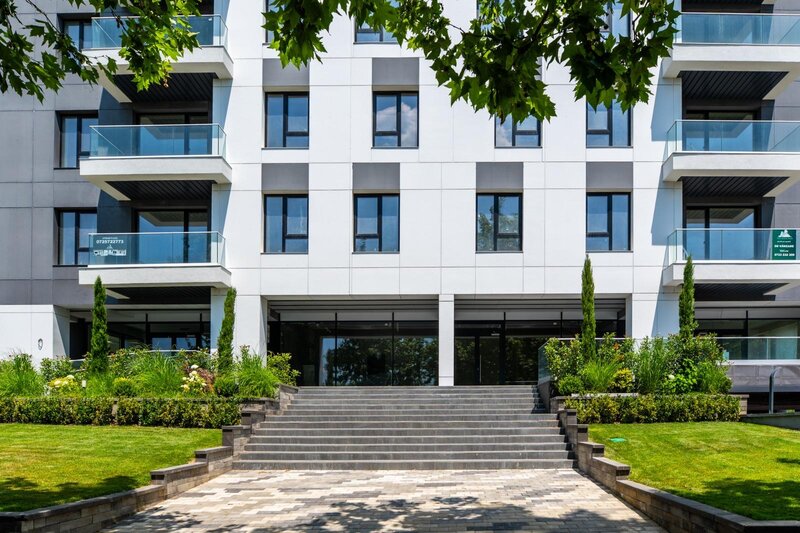 Baneasa, Sos. Ghe Ionescu Sisesti 92-96,